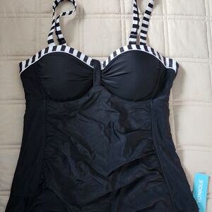 Younique Black Swimwear